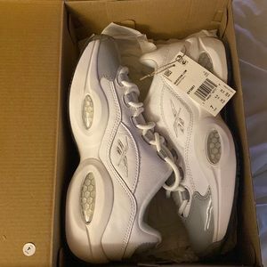 Question Low- Grey Toe 7Y